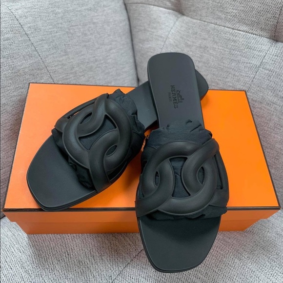 Hermes Aloha Rubber Sandals - Picture 14 of 16